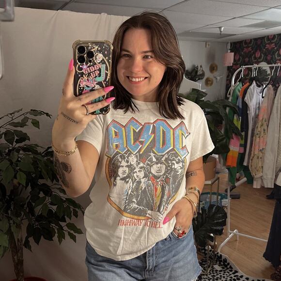 Daydreamer ACDC Graphic Print Short Sleeve Crew Neck Tee White - Picture 1 of 5